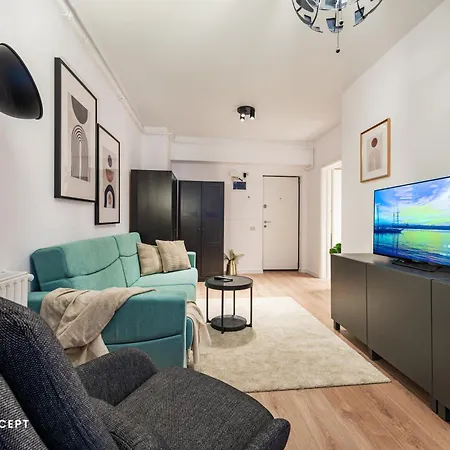 Apartment 812 B3 *
